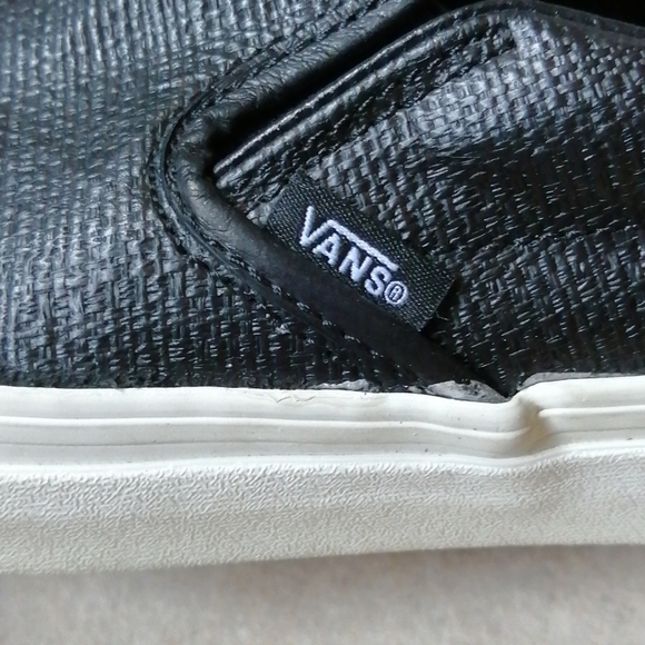 VANS Off the Wall Black Slip Ons Size 8 - Picture 11 of 15